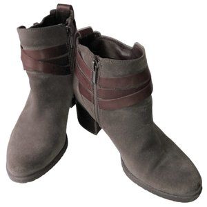 Sam Edelman Suede zip up heeled boot, size 8